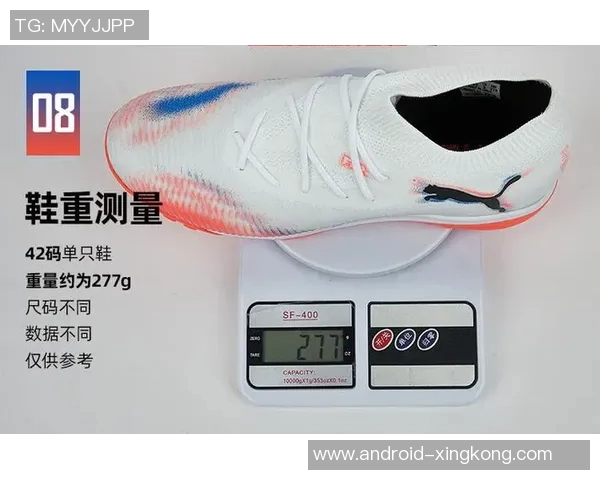足球鞋略显紧致如何选择合适尺码提升舒适度与运动表现